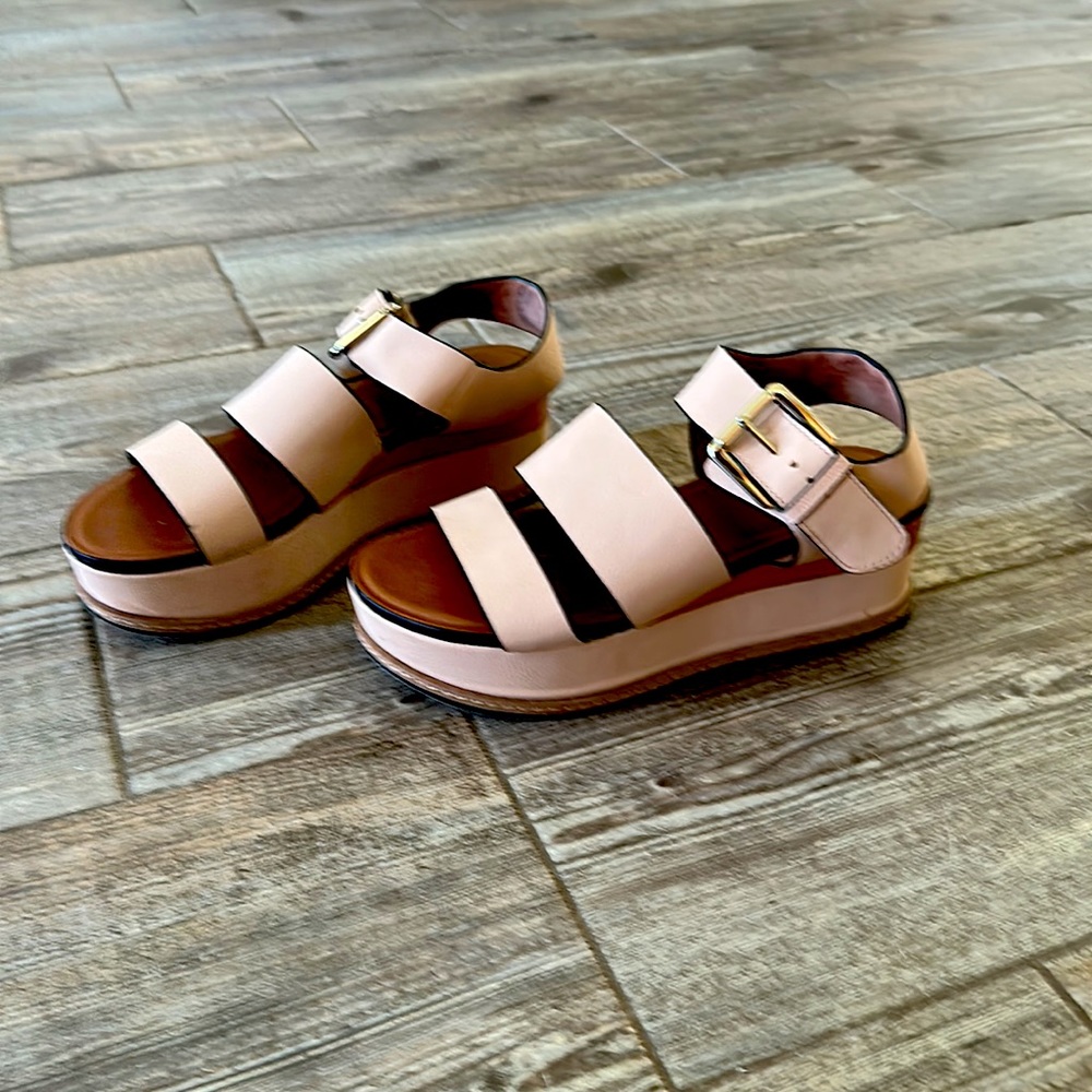 Naturalizer Women's Billie Sandal, size 6, taupe/mauve color